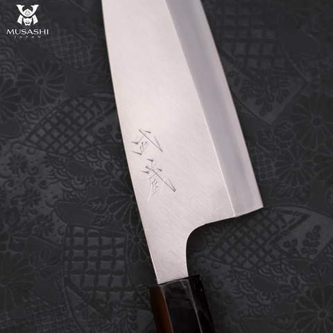 Guide du débutant : 5 conseils simples pour entretenir votre couteau japonais