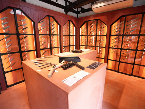 MUSASHI JAPAN renforce sa présence à l'international avec l'ouverture d'une nouvelle boutique à Kanazawa, haut lieu du patrimoine culturel japonais.