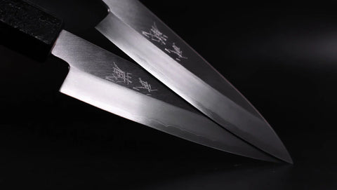 Guide du Couteau Petty : La Petite Lame Japonaise pour une Grande Précision