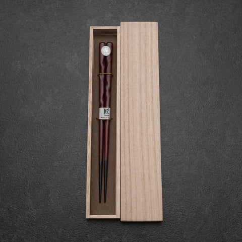 Baguettes en Bois laquées Urushi Hori Benkei 210mm Rouge avec Coffret en Bois de Paulownia-[Musashi]-[Couteaux de cuisine japonais]