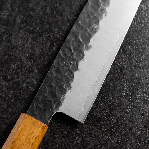 Gyuto AUS-8 Kurouchi Tsuchime Manche Yaki Urushi 200mm-[Musashi]-[Couteaux de cuisine japonais]