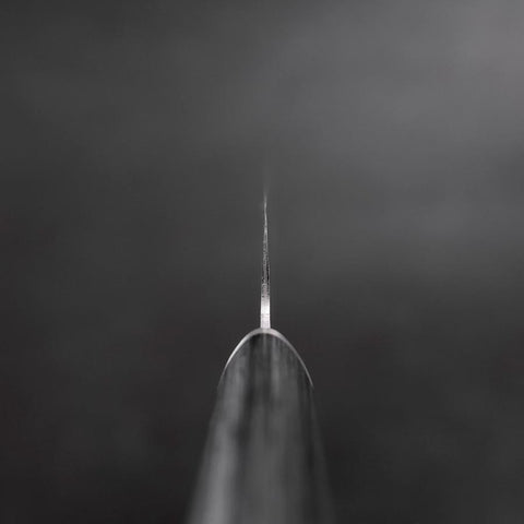 Kiritsuke Petty VG-10 Tsuchime Manche en Cerisier Anthracite 150mm-[Musashi]-[Couteaux de cuisine japonais]