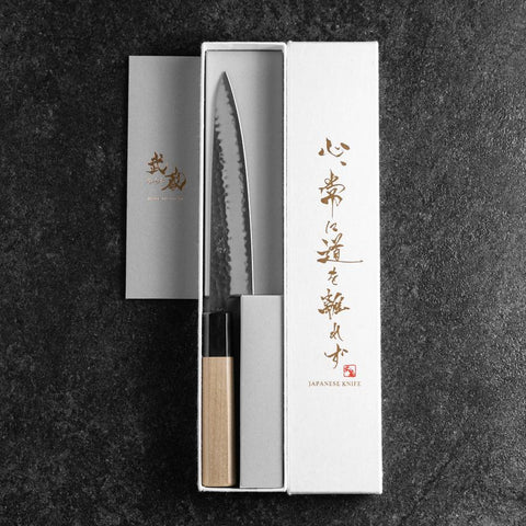 Petty Revêtement inox Blue Super Kurouchi Tsuchime Manche en Buffle et Magnolia 150mm-[Musashi]-[Couteaux de cuisine japonais]