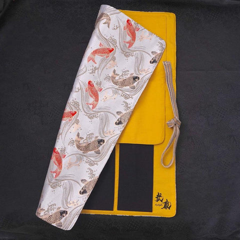 Rouleau pour Couteaux de Cuisine Style Japonais Musashi Koi-Blanc 4 Pochettes Fait Main-[Musashi]-[Couteaux de cuisine japonais]