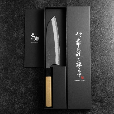 Santoku Blue Steel #2 Kurouchi Damas Manche en Buffle et Magnolia 170mm-[Musashi]-[Couteaux de cuisine japonais]