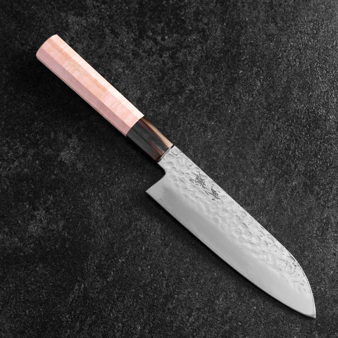 Santoku VG-10 Miroir Tsuchime Damas Manche en Buffle et Érable Rose clair 170mm-[Musashi]-[Couteaux de cuisine japonais]