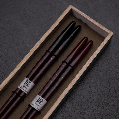 Set de Baguettes en Bois Laqué Urushi Ariake 210 mm Rouge et 230 mm Noir avec Boîte en Bois de Paulownia-[Musashi]-[Couteaux de cuisine japonais]
